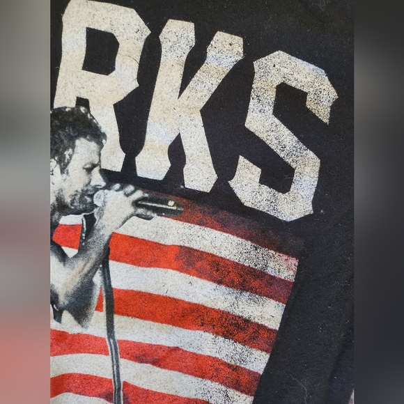 Dierks Bently Concert Tour Band Tee Black American Flag Shirt - Picture 7 of 7